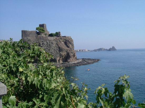 Ursino Castle Terrace Residence Catania Bagian luar foto